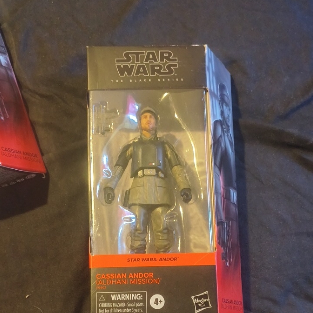 Hasbro Star Wars Black Series Cassian Andor Figure - Gray and Black